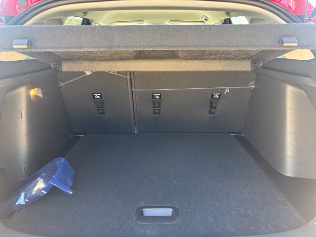 New 2026 Chevrolet Trax LT w/ Driver Confidence Package FWD image 9