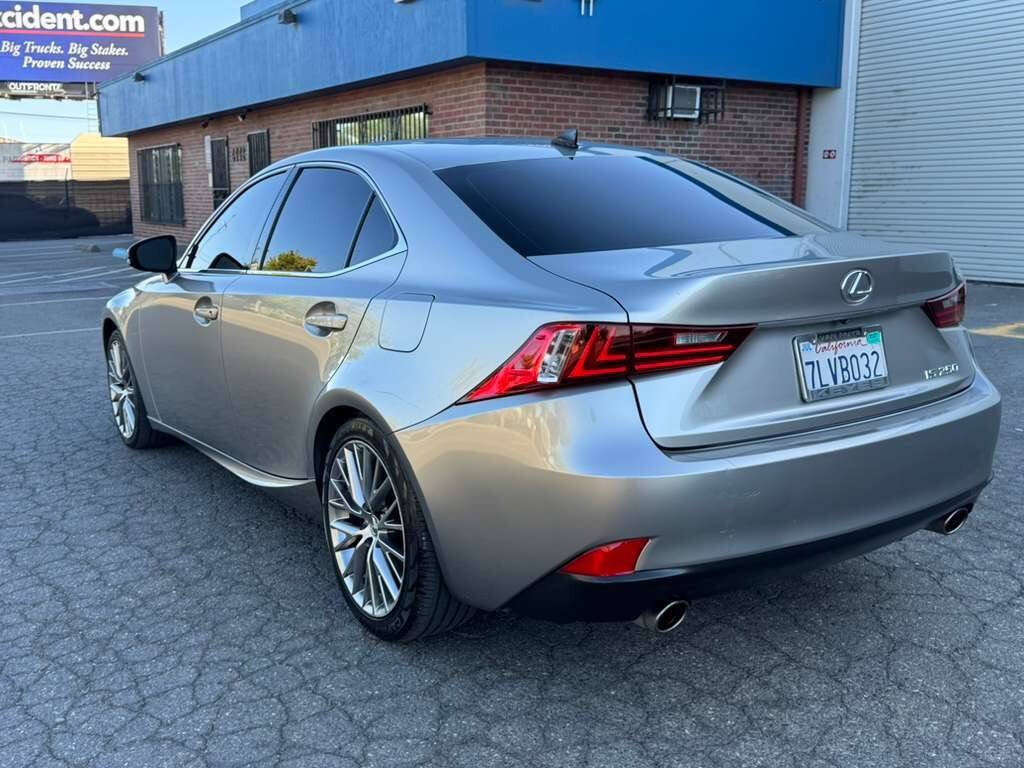 Used 2015 Lexus IS 250 w/ Navigation System Package RWD image 2