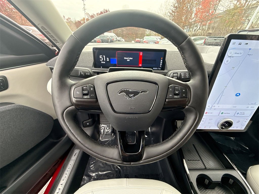 Used 2021 Ford Mustang Mach-E Premium image 11