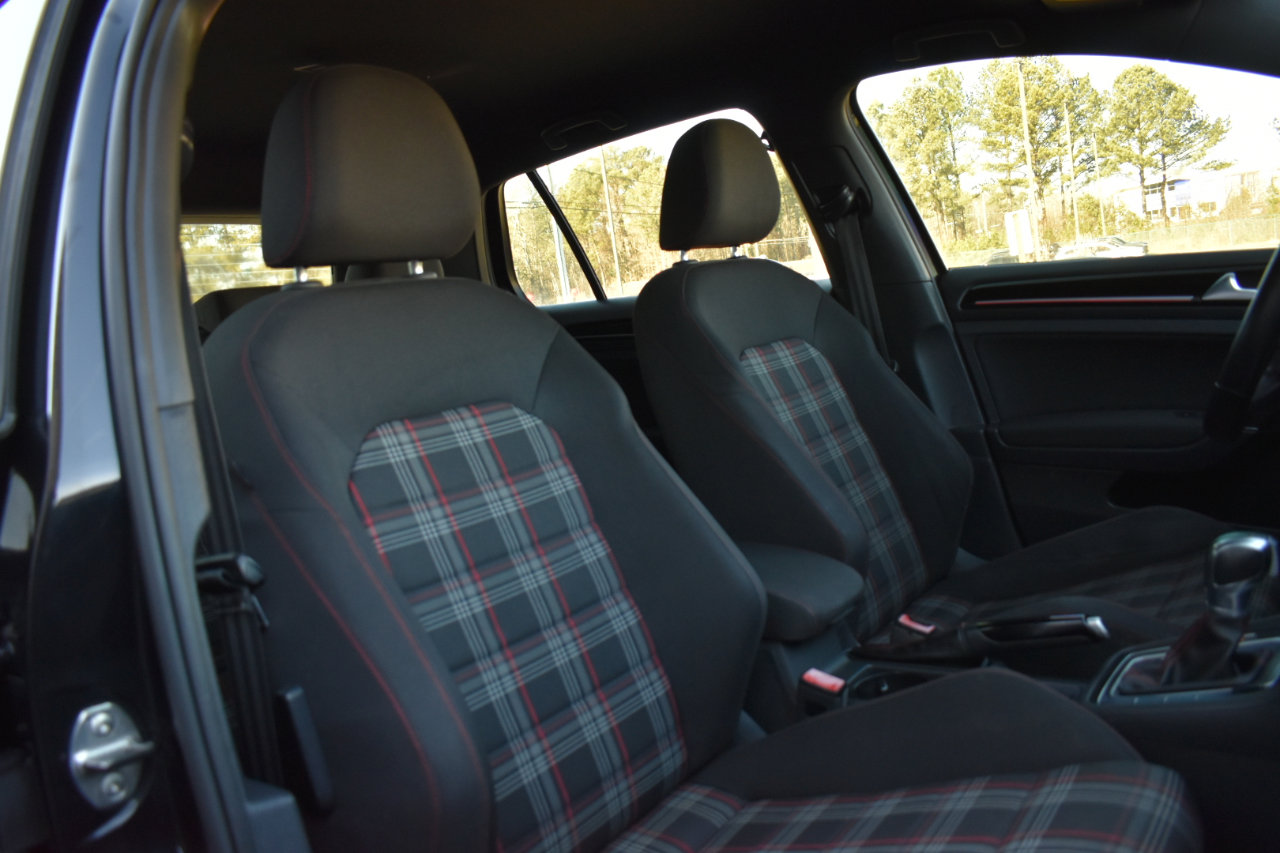 Used 2017 Volkswagen GTI S image 29