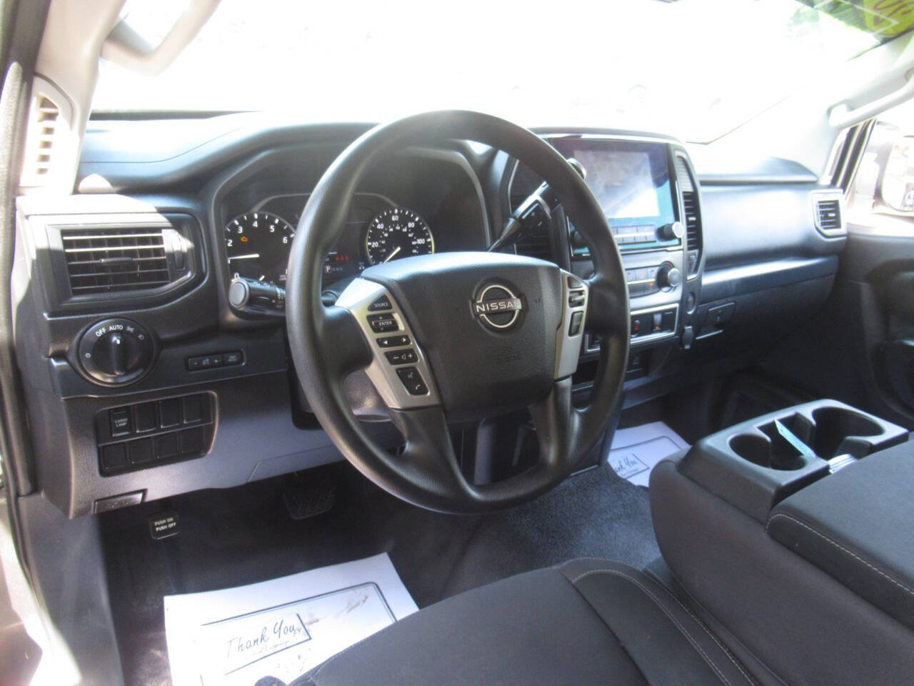 Used 2023 Nissan Titan S AWD/4WD image 15