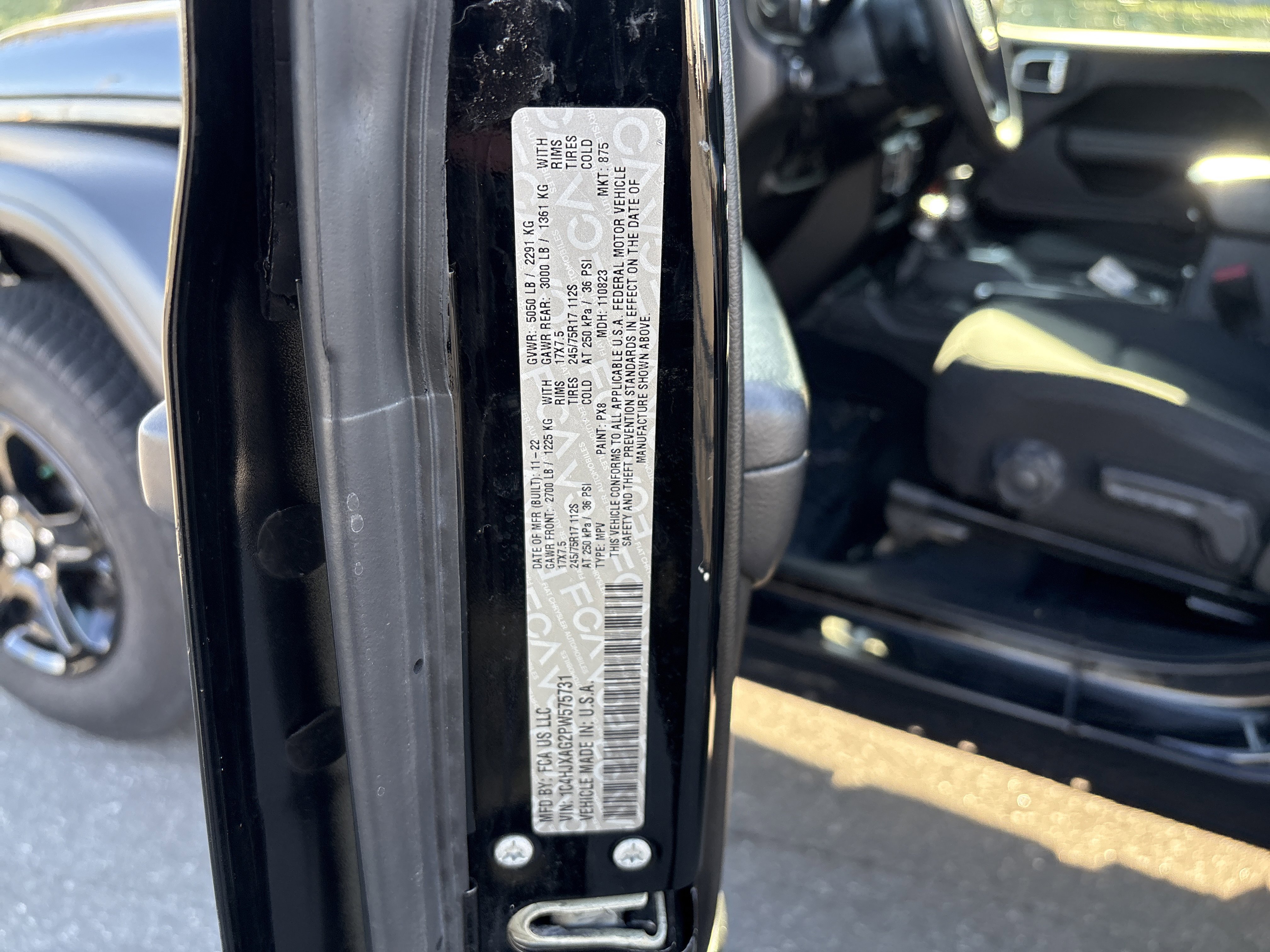 Certified 2023 Jeep Wrangler Sport AWD/4WD image 35