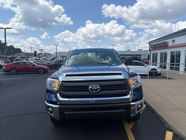 Used 2014 Toyota Tundra SR5 w/ TRD Off Road Package AWD/4WD image 8