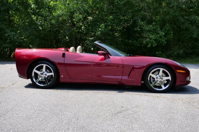 Used 2007 Chevrolet Corvette Convertible w/ Preferred Equipment Group RWD image 50