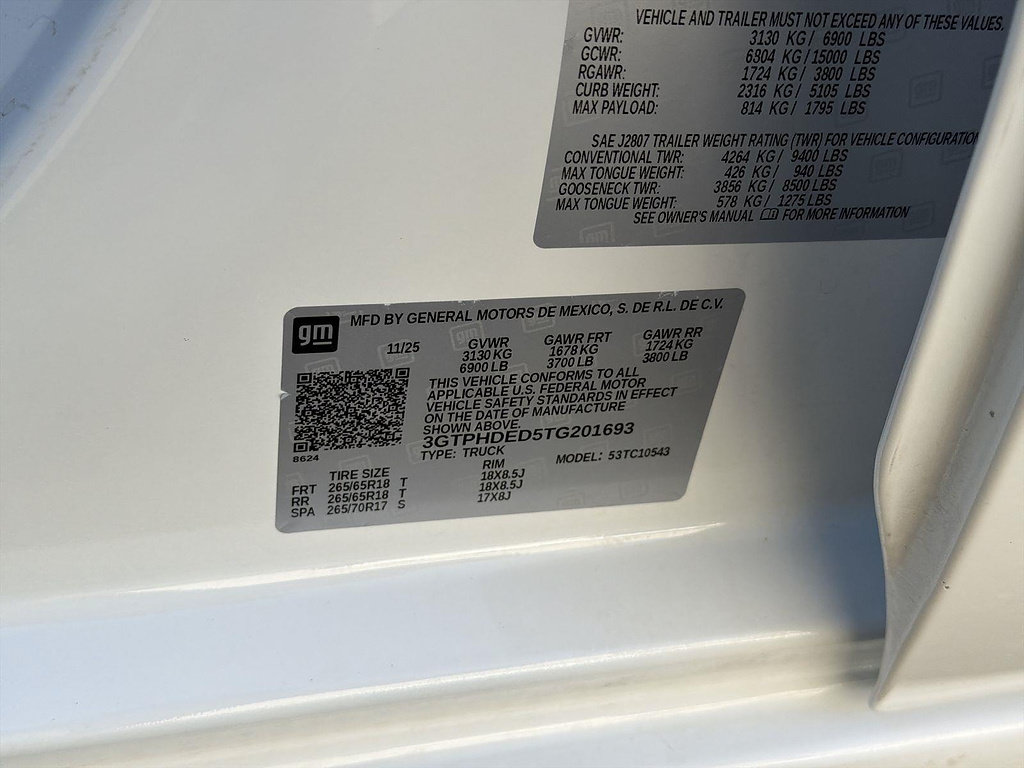 Used 2026 GMC Sierra 1500 SLT RWD image 34