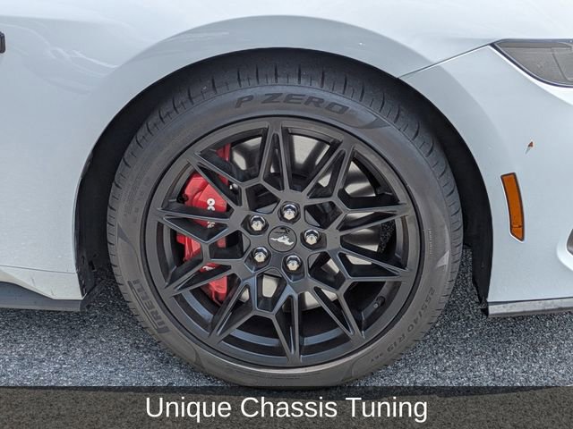 Used 2025 Ford Mustang GT Premium w/ GT Performance Package RWD image 14