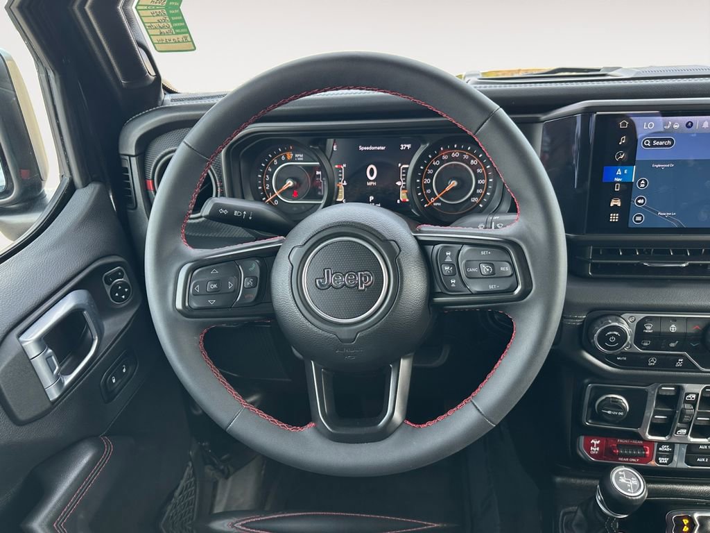 Used 2024 Jeep Gladiator Rubicon image 12