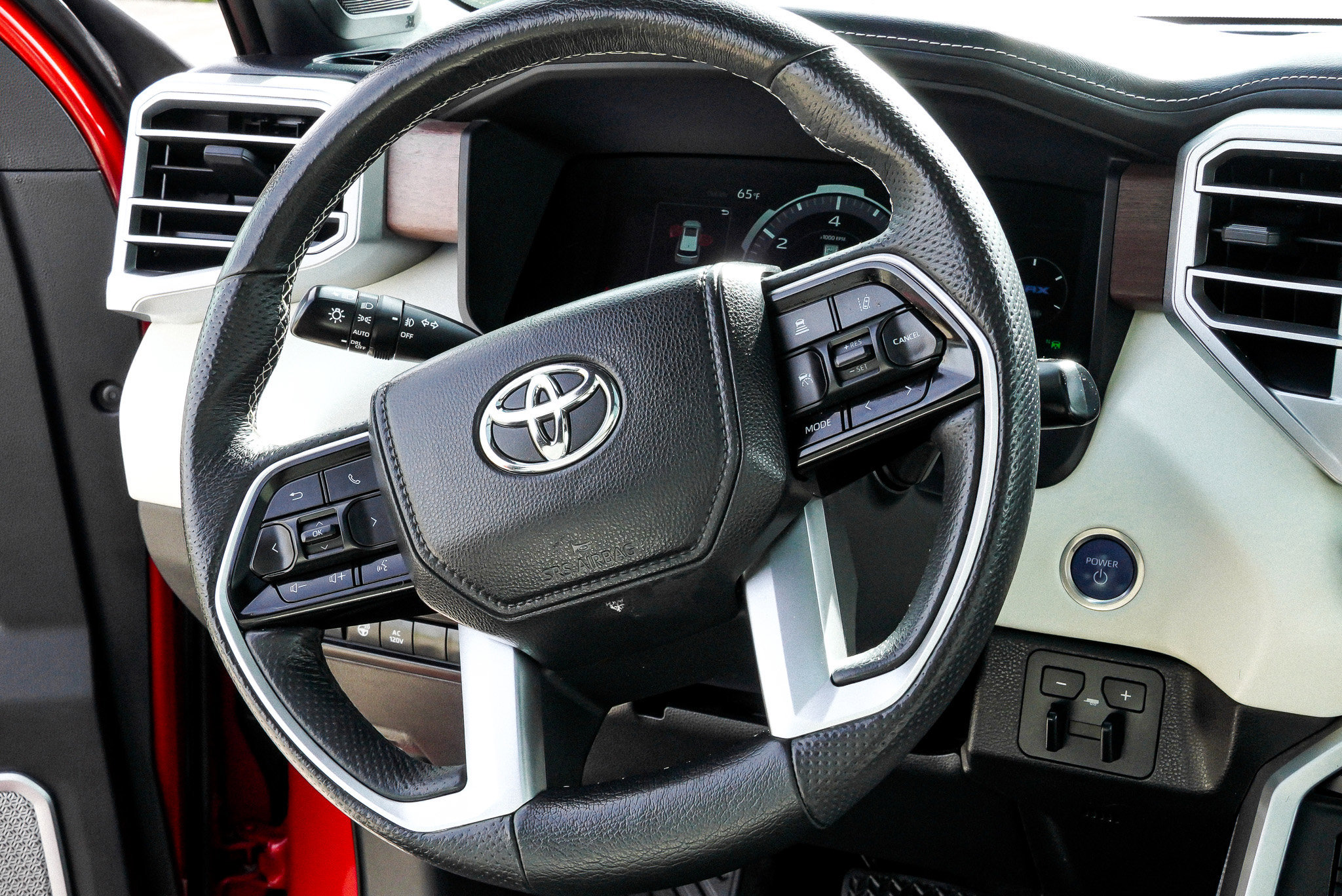 Certified 2023 Toyota Sequoia Capstone AWD/4WD image 39