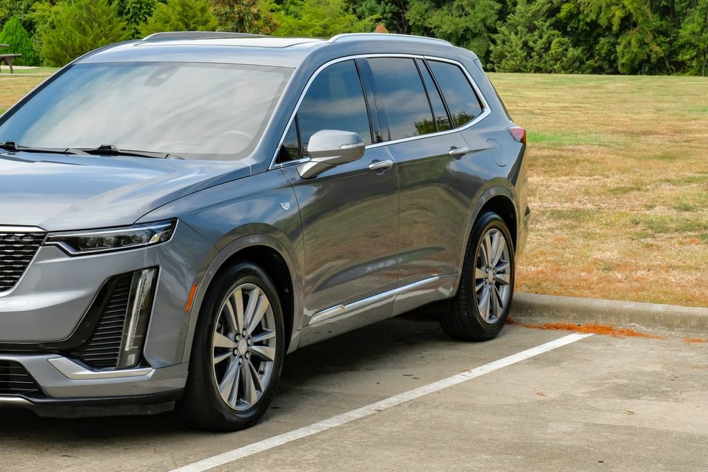 Used 2020 Cadillac XT6 Premium Luxury FWD image 9