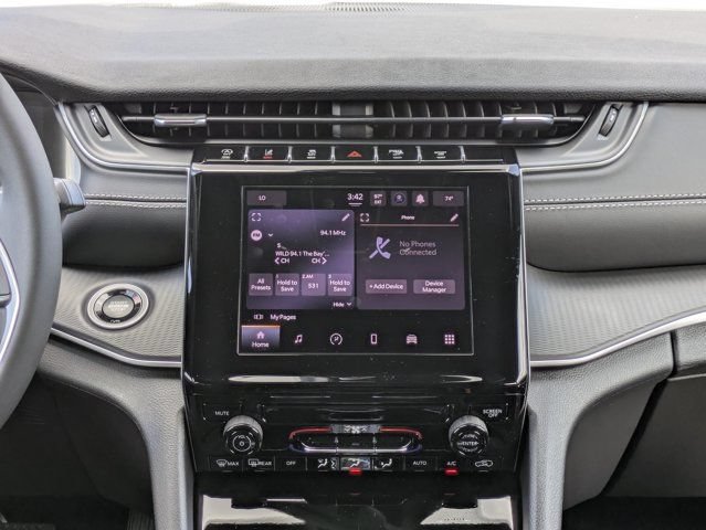 New 2026 Jeep Grand Cherokee L Laredo RWD image 19