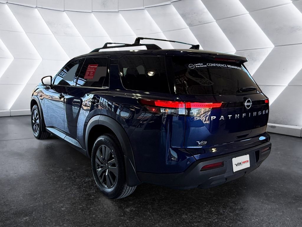 Used 2025 Nissan Pathfinder SV image 6
