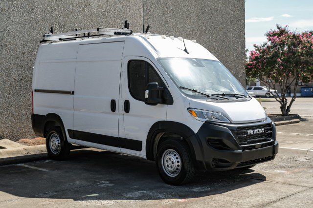 Used 2024 RAM ProMaster 2500 FWD image 6