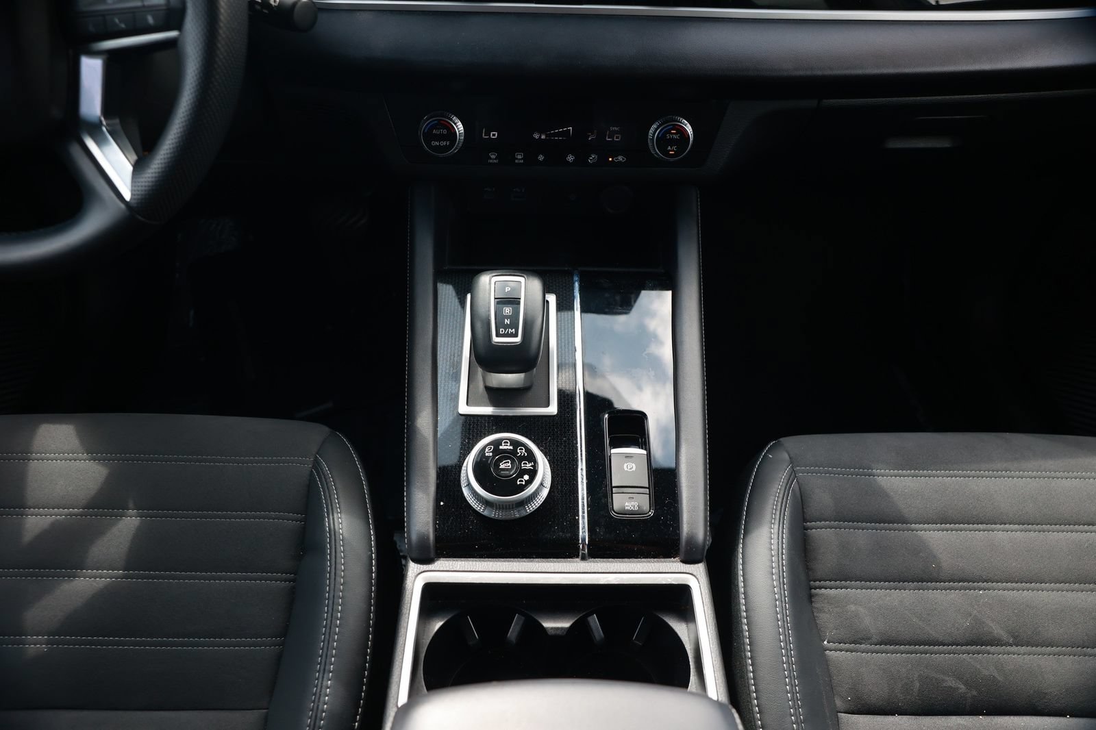 Used 2022 Mitsubishi Outlander SE FWD image 30