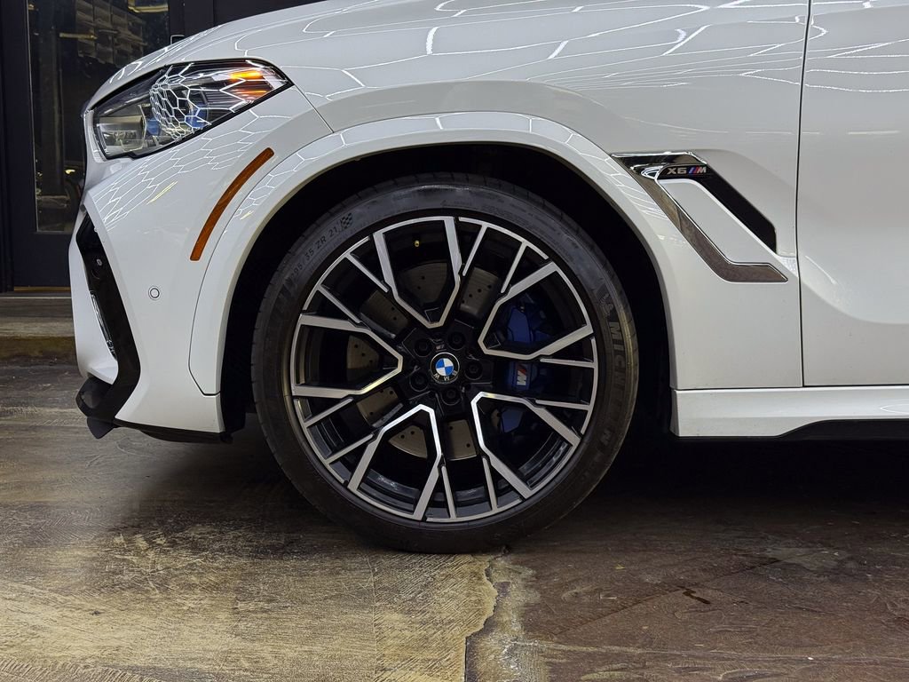 Used 2021 BMW X6 M w/ Executive Package image 4