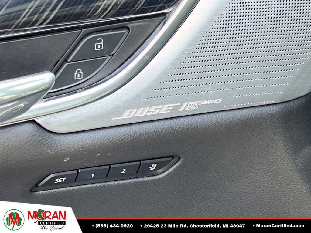 Used 2022 Cadillac XT6 Premium Luxury AWD/4WD image 18