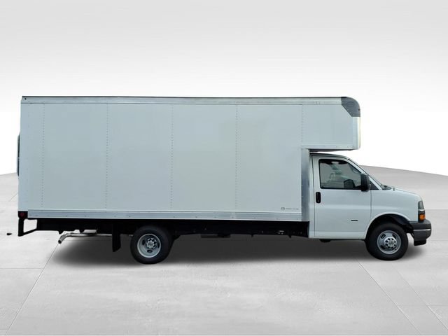 New 2026 Chevrolet Express 3500 w/ Power Convenience Package RWD video 2