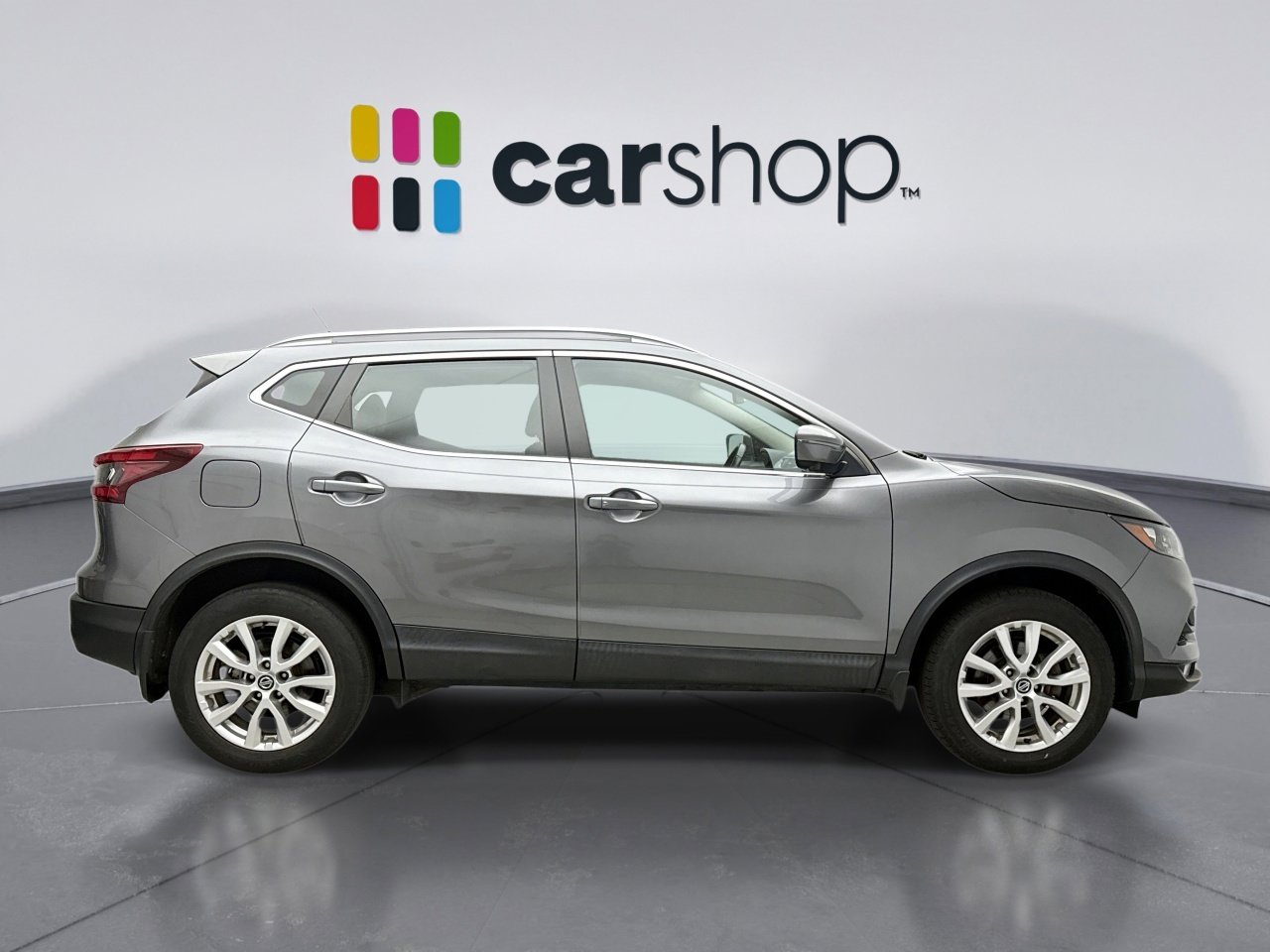 Used 2020 Nissan Rogue Sport SV w/ Technology Package image 6