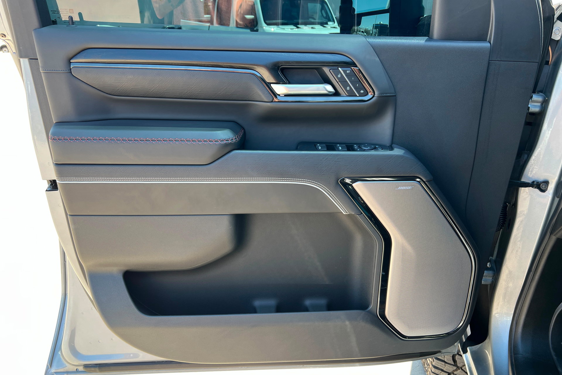 Used 2026 GMC Sierra 2500 AT4X AWD/4WD image 16