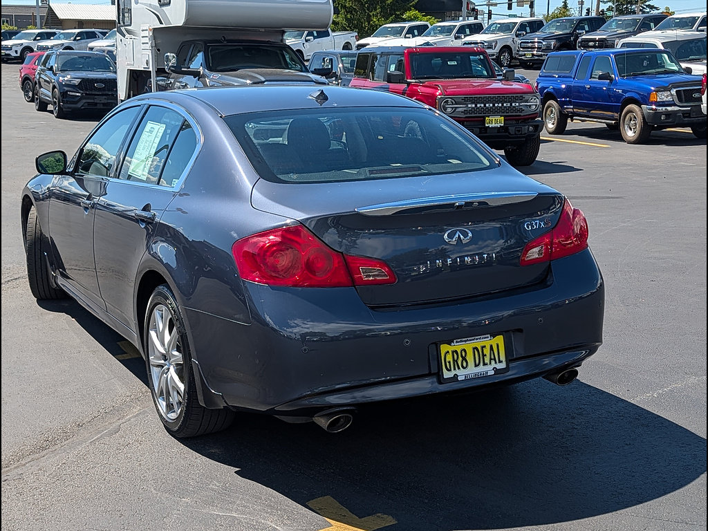 Used 2011 INFINITI G37 x Sedan w/ Premium Pkg AWD/4WD image 7