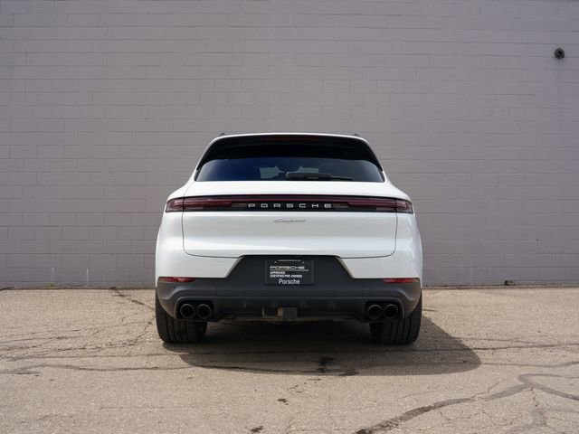 Certified 2026 Porsche Cayenne AWD/4WD image 6