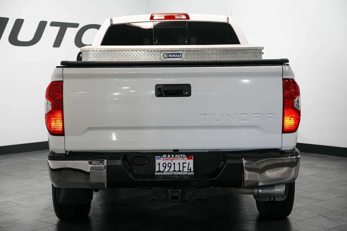 Used 2016 Toyota Tundra SR5 w/ SR5 Upgrade Package RWD image 4