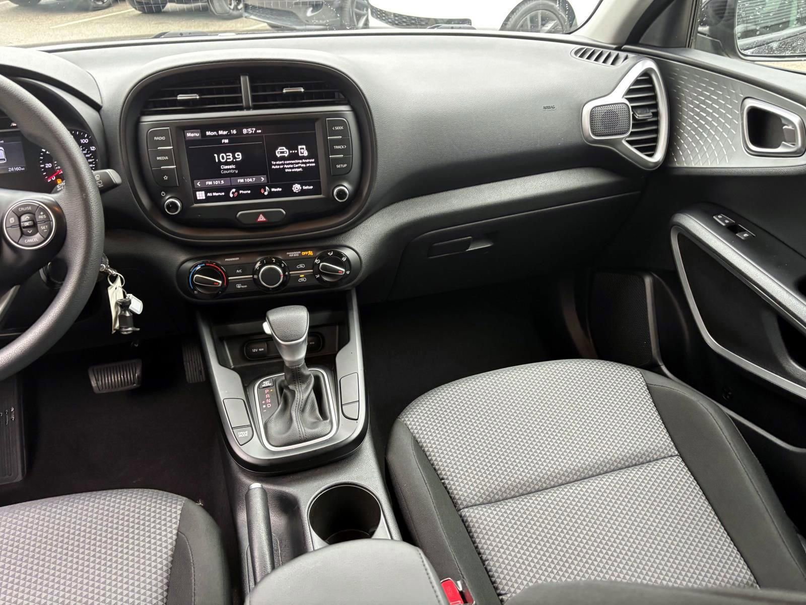 Used 2022 Kia Soul LX w/ Technology Package image 30