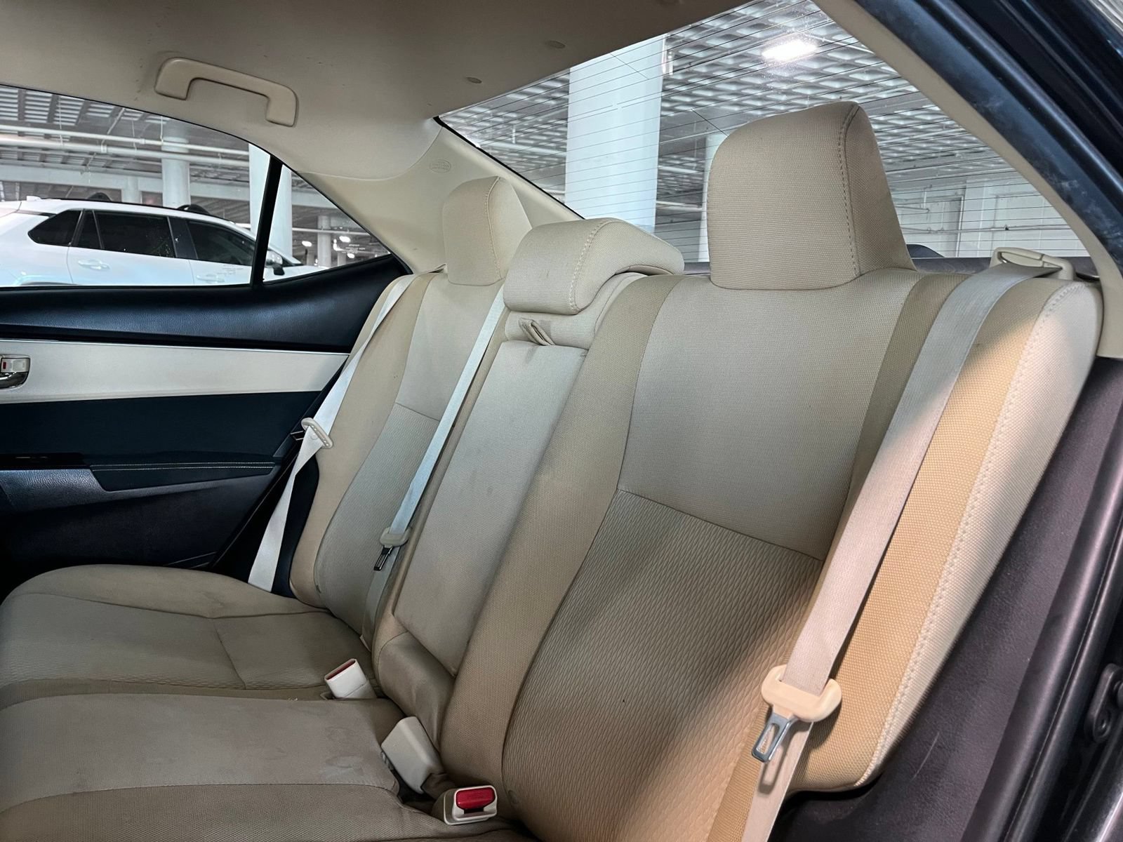 Used 2019 Toyota Corolla LE FWD image 31