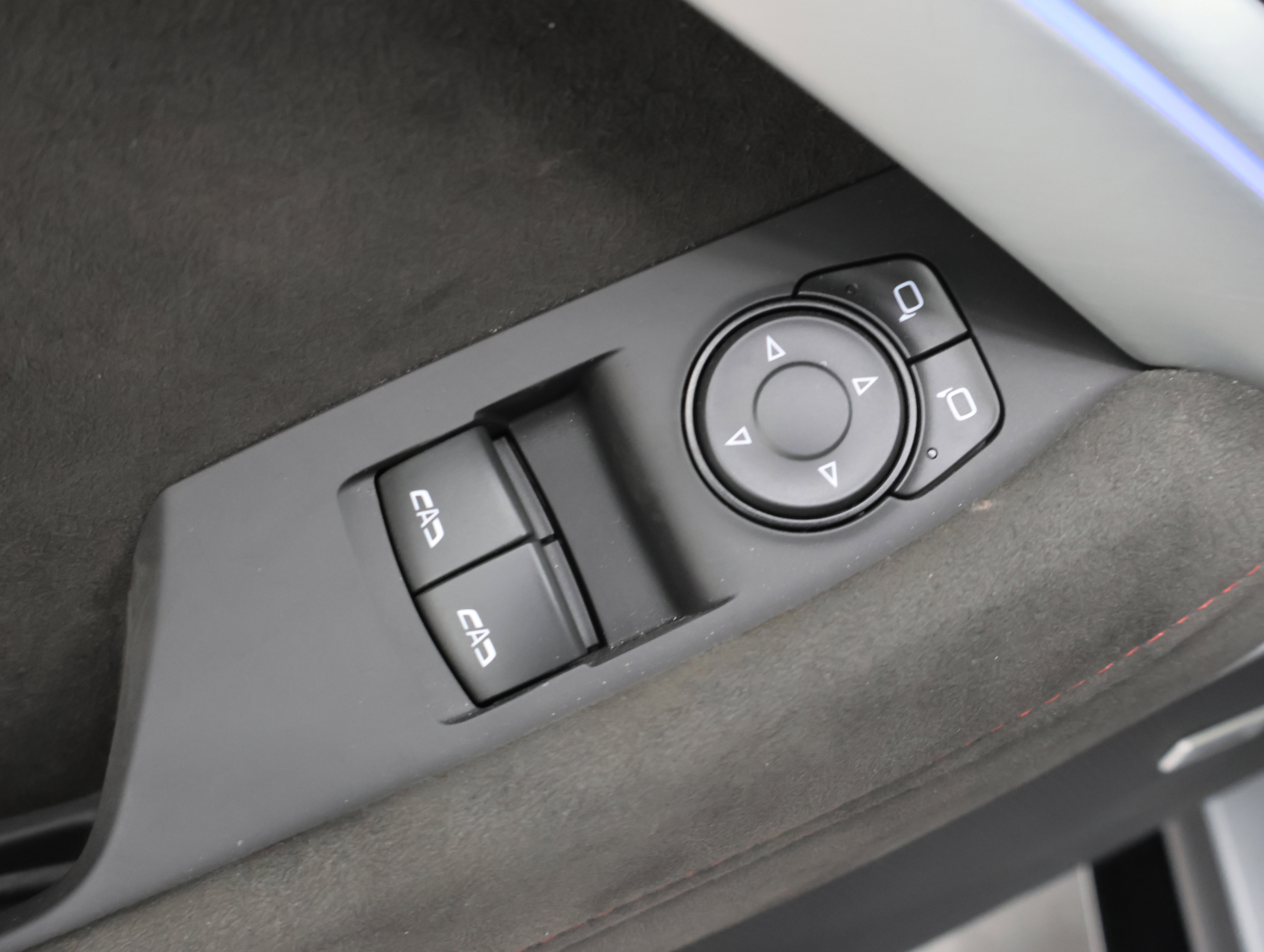 Used 2024 Chevrolet Camaro ZL1 RWD image 34