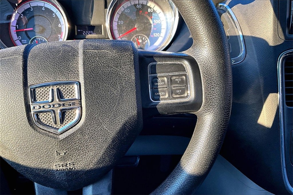 Used 2019 Dodge Grand Caravan SE image 17