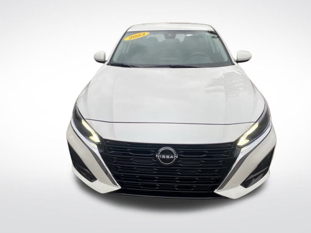 Used 2023 Nissan Altima 2.5 SV video 2