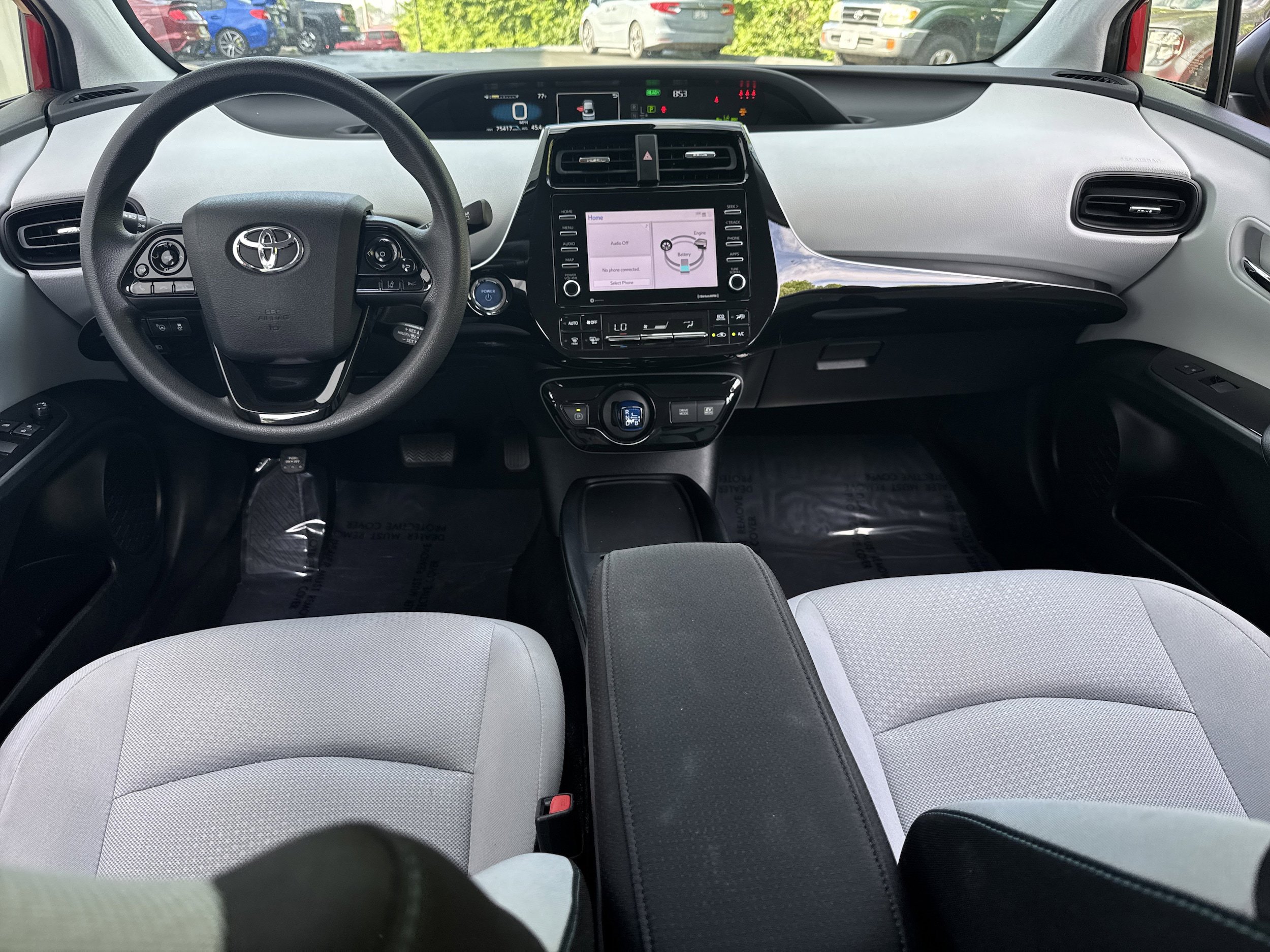 Used 2021 Toyota Prius LE w/ Carpet Mat Package (TMS) AWD/4WD image 14