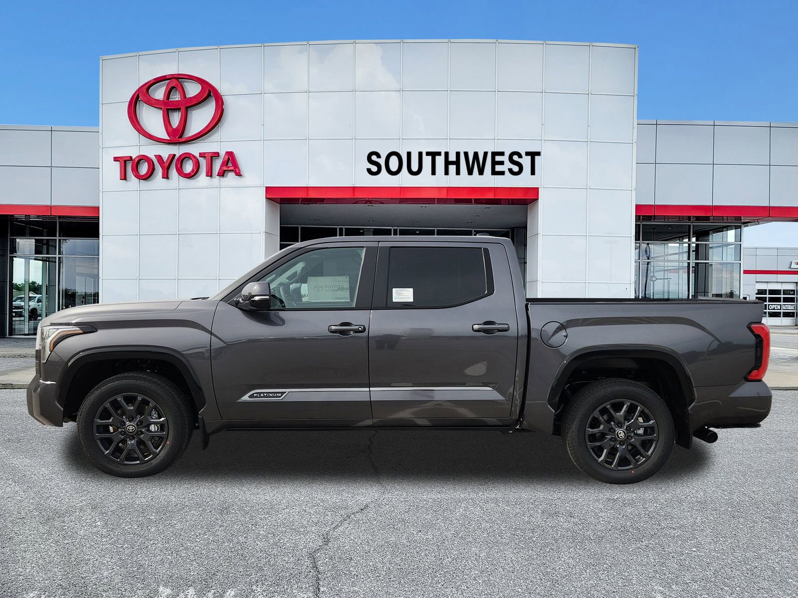 New 2026 Toyota Tundra Platinum AWD/4WD image 3