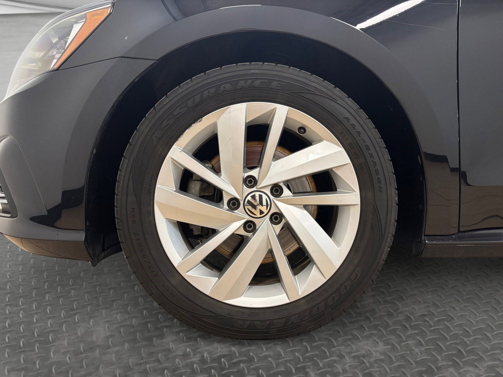Used 2019 Volkswagen Passat 2.0T Wolfsburg FWD image 36
