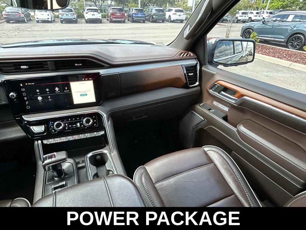 Used 2023 GMC Sierra 1500 Denali w/ Denali Reserve Package AWD/4WD image 11