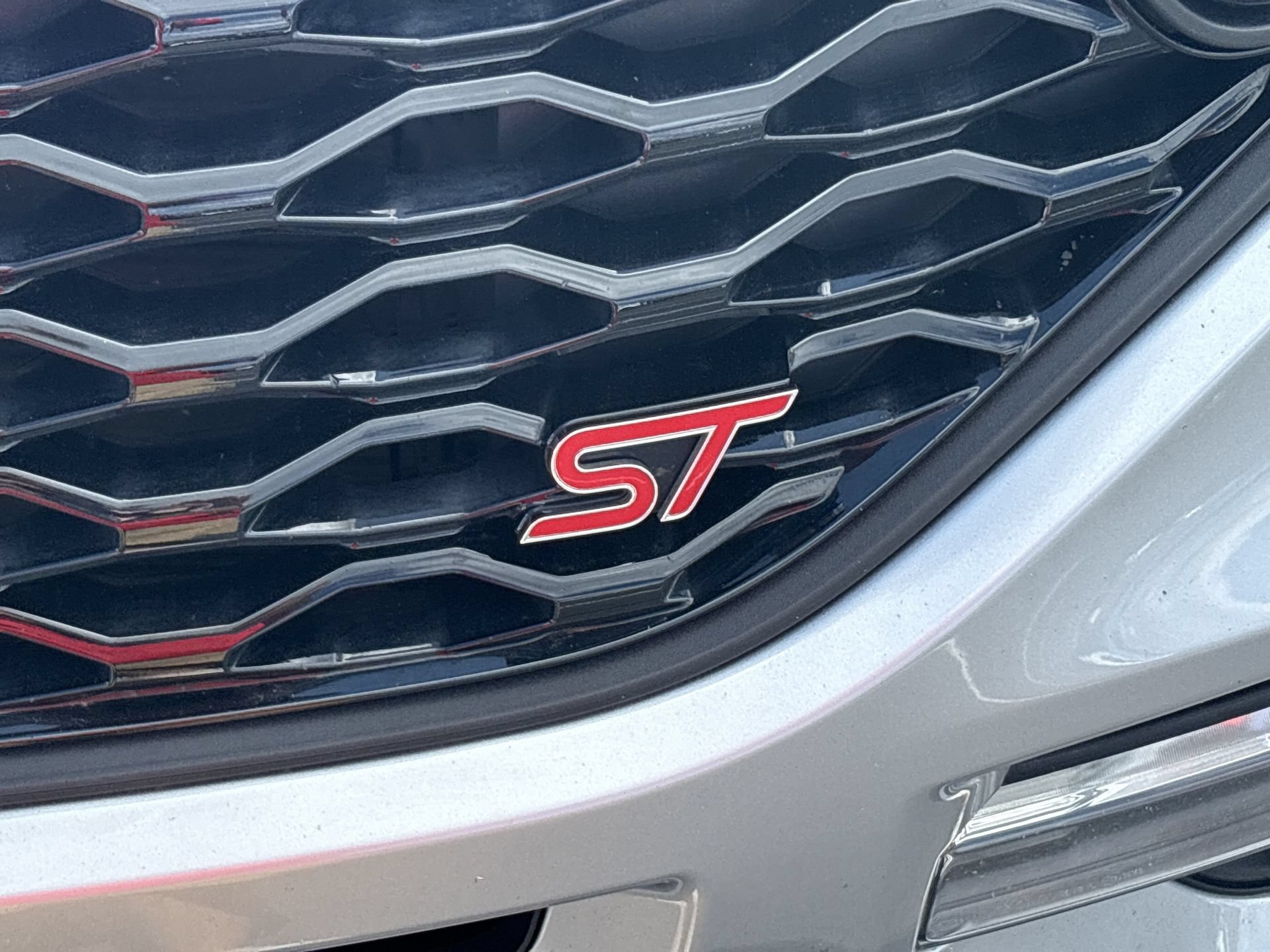 Certified 2022 Ford Explorer ST AWD/4WD image 29