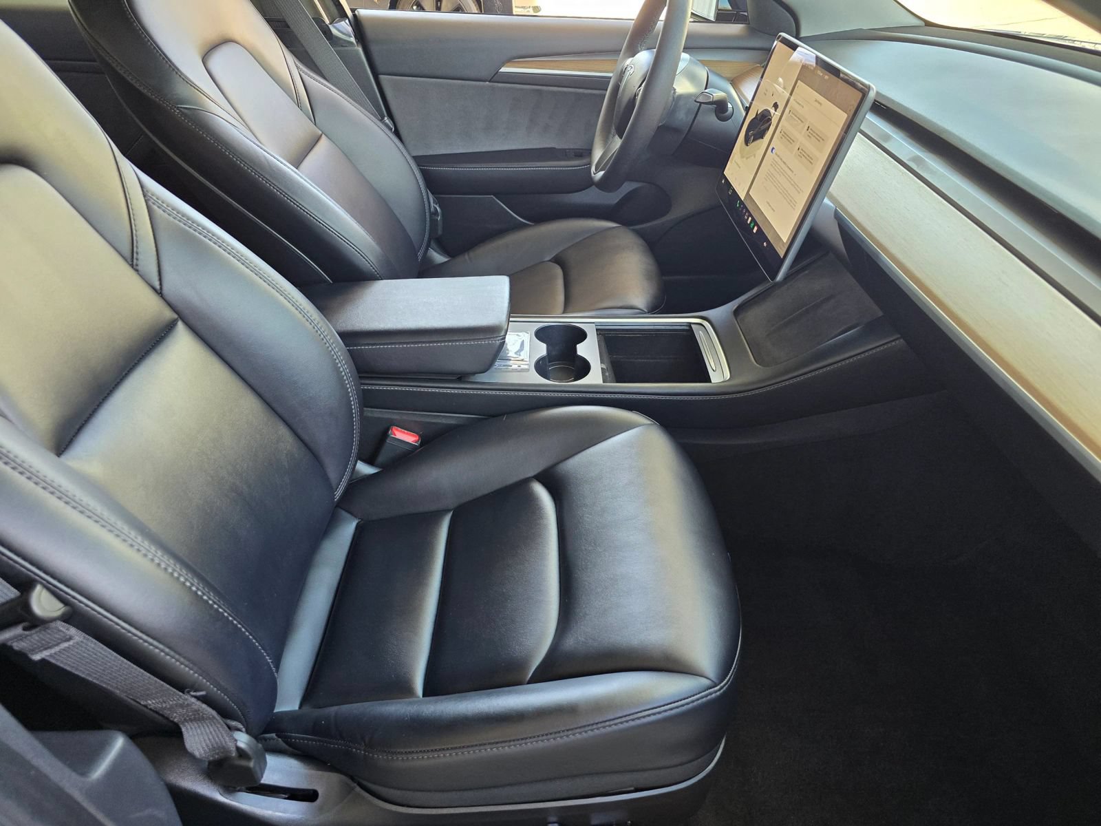 Used 2023 Tesla Model 3 Standard Range RWD image 28