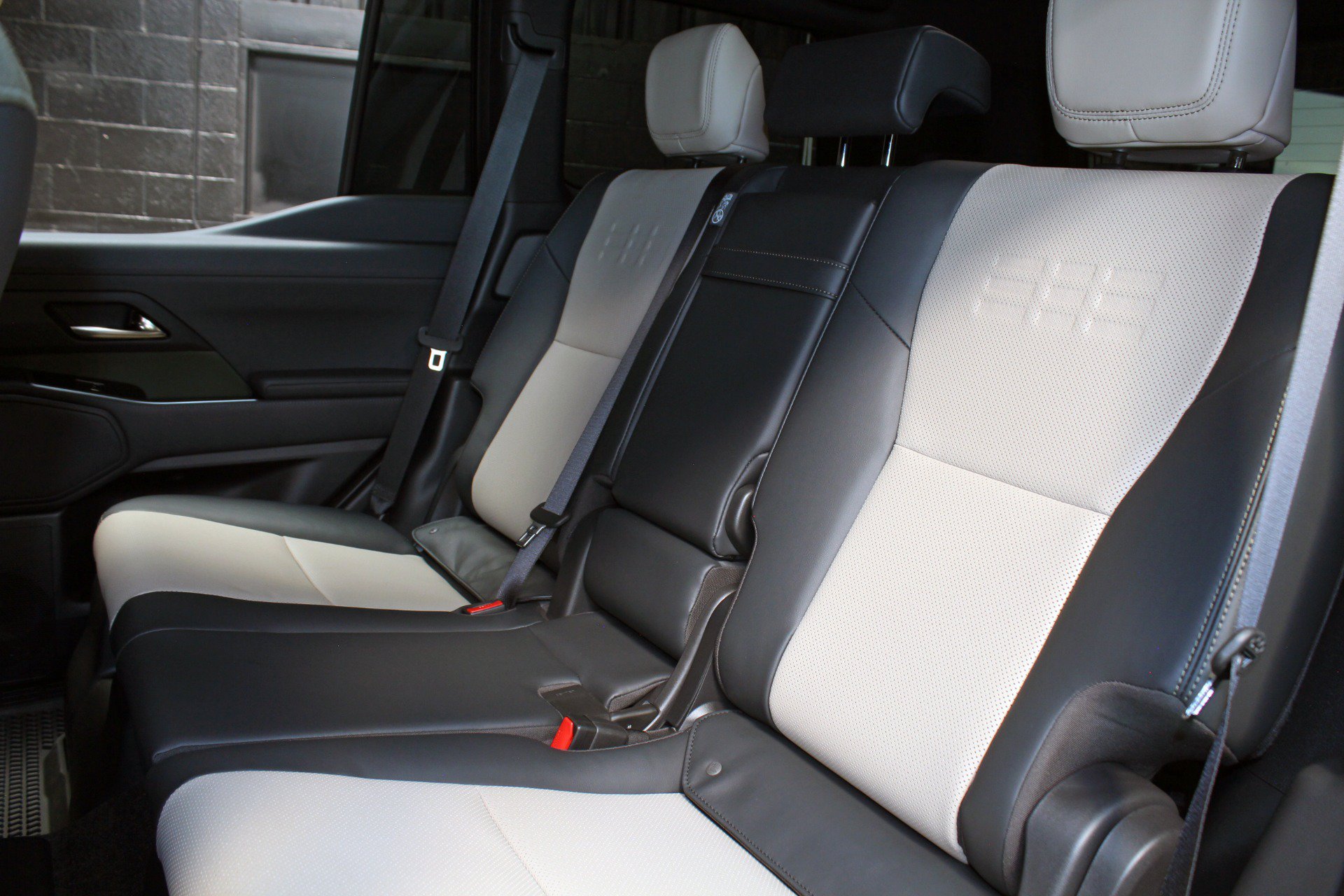 Used 2024 Lexus GX 550 AWD/4WD image 41