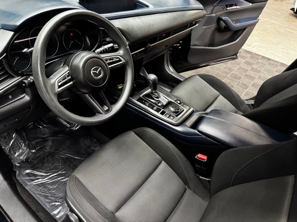 Used 2020 MAZDA CX-30 FWD image 31