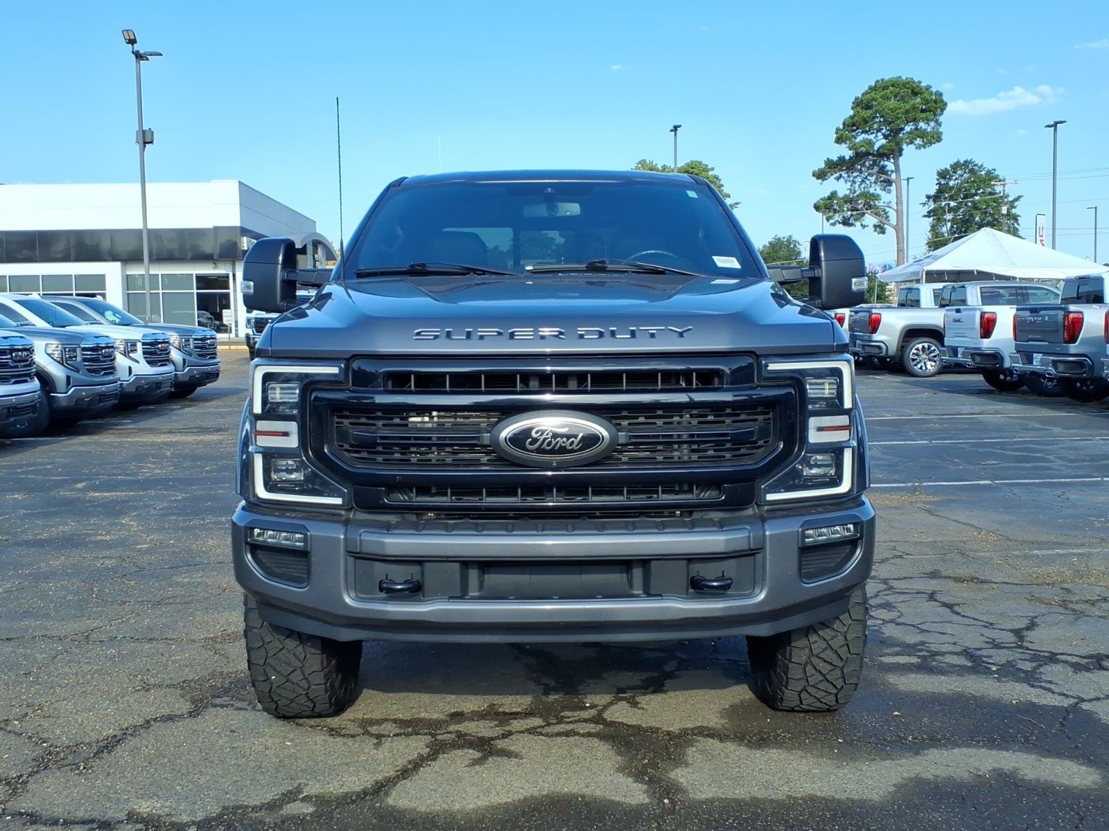 Used 2022 Ford F250 Lariat w/ Tremor Off-Road Package AWD/4WD video 2