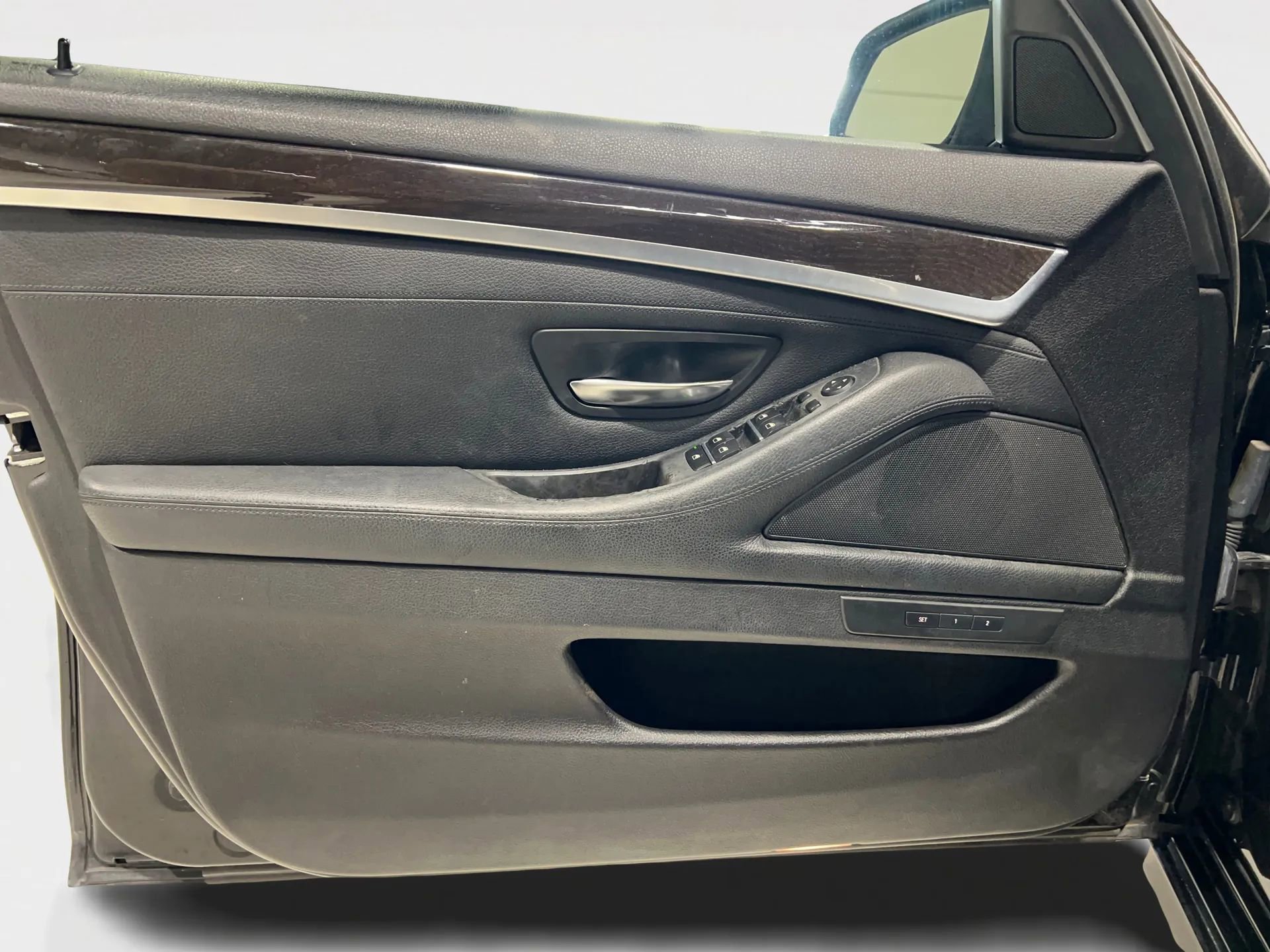 Used 2015 BMW 535i Sedan image 10