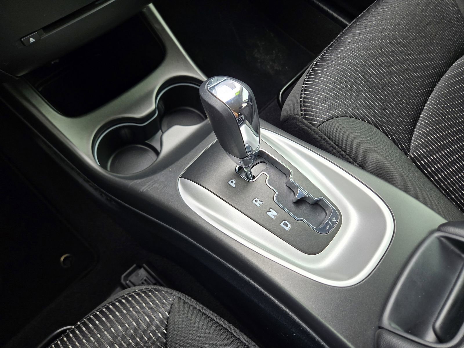 Used 2019 Dodge Journey SE w/ Connectivity Group image 16