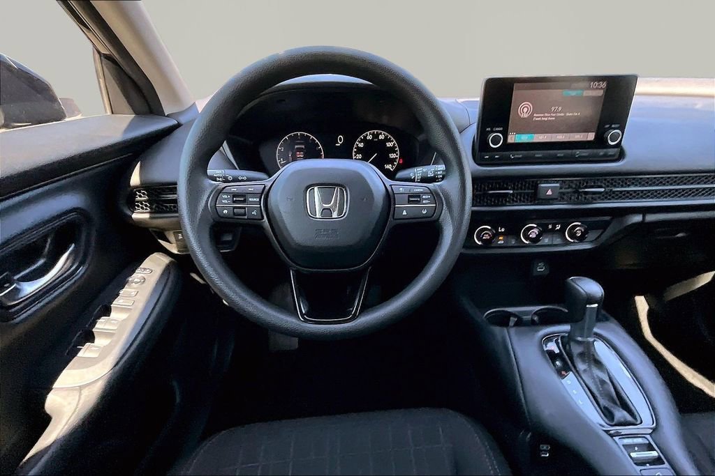 Certified 2025 Honda HR-V LX image 9