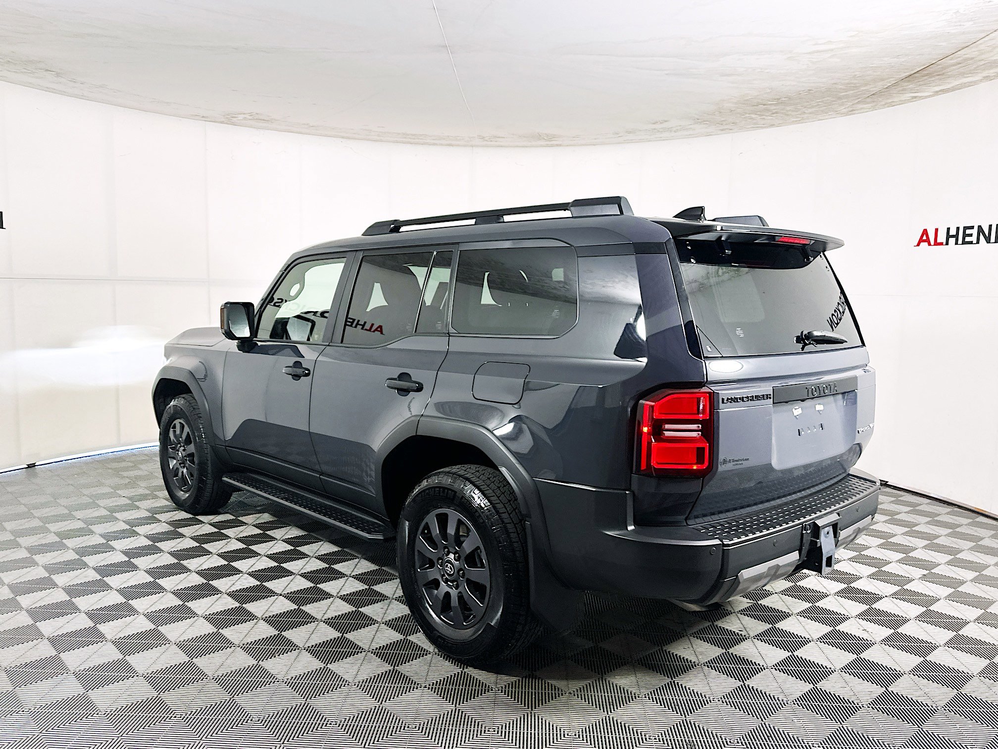 Certified 2025 Toyota Land Cruiser image 5