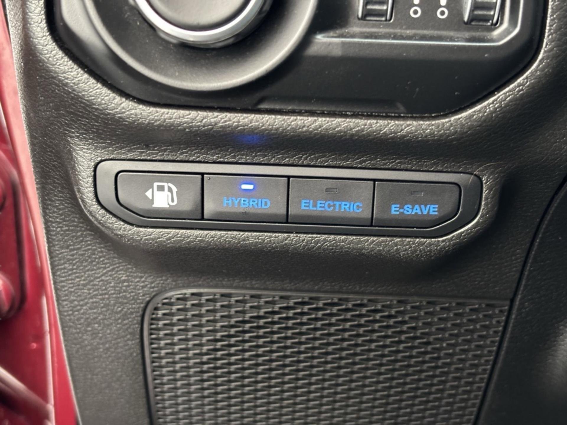 Used 2021 Jeep Wrangler Unlimited Sahara w/ Cold Weather Group image 8