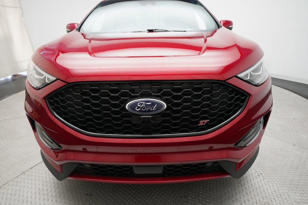 Used 2020 Ford Edge ST w/ Equipment Group 401A AWD/4WD image 24