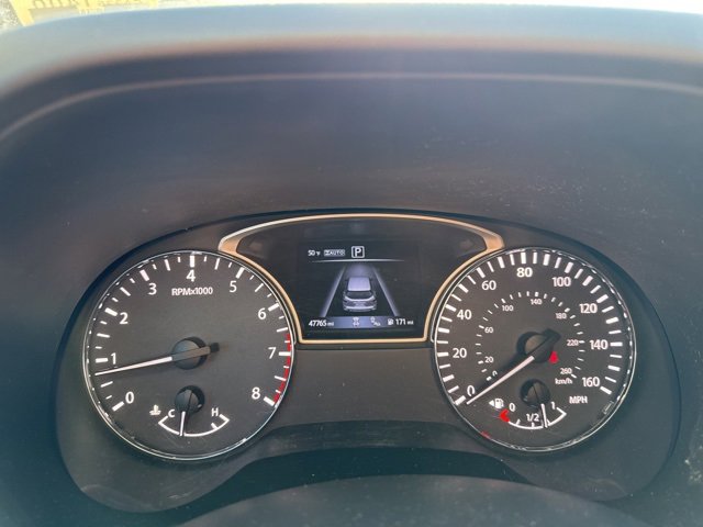 Used 2019 Nissan Pathfinder Platinum image 11