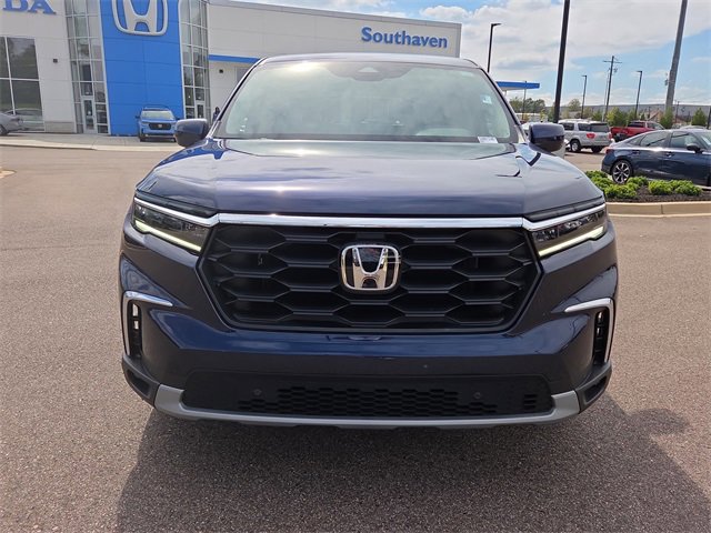 Certified 2025 Honda Pilot EX-L image 8