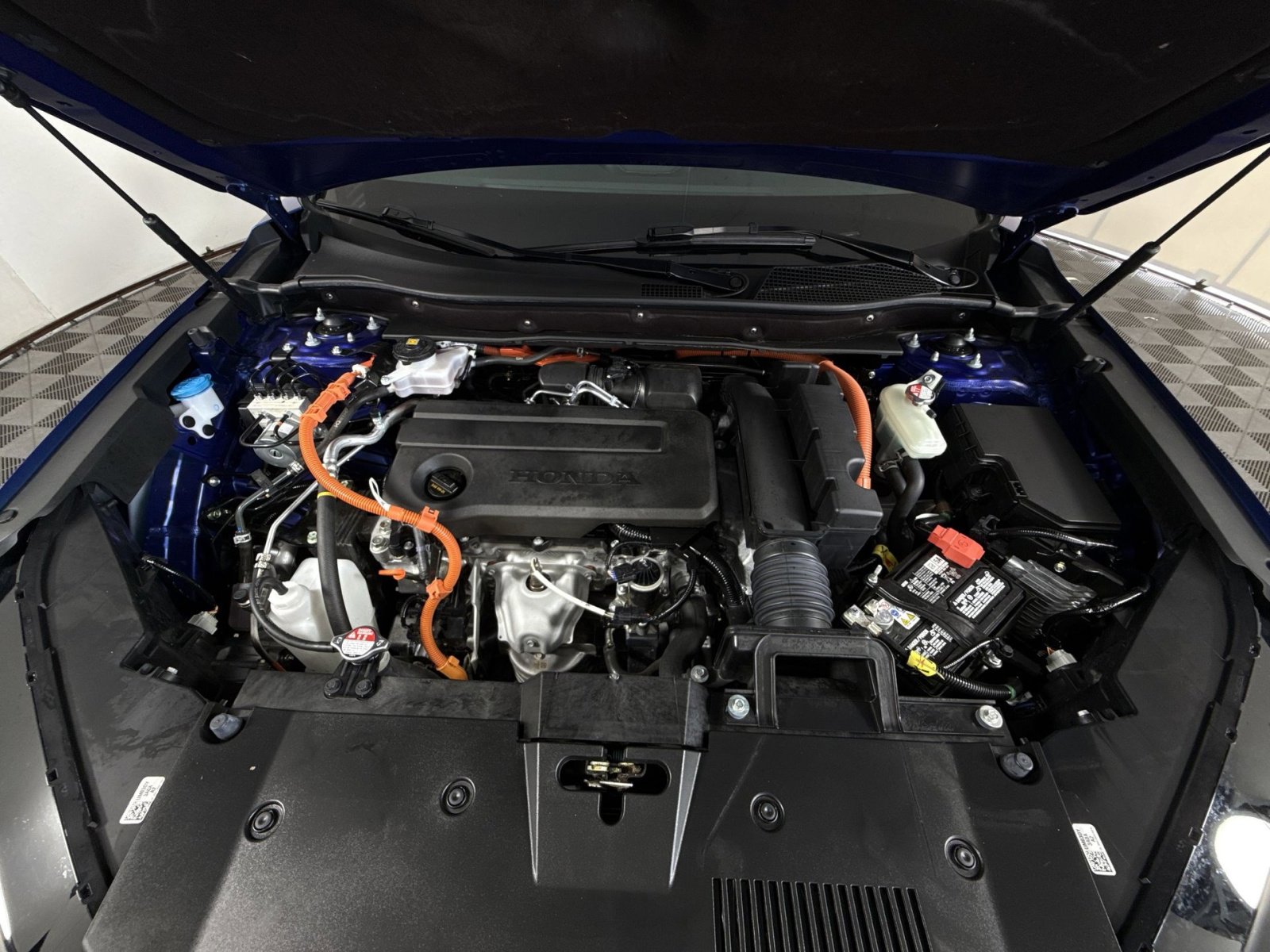 Used 2025 Honda CR-V Sport Touring image 28