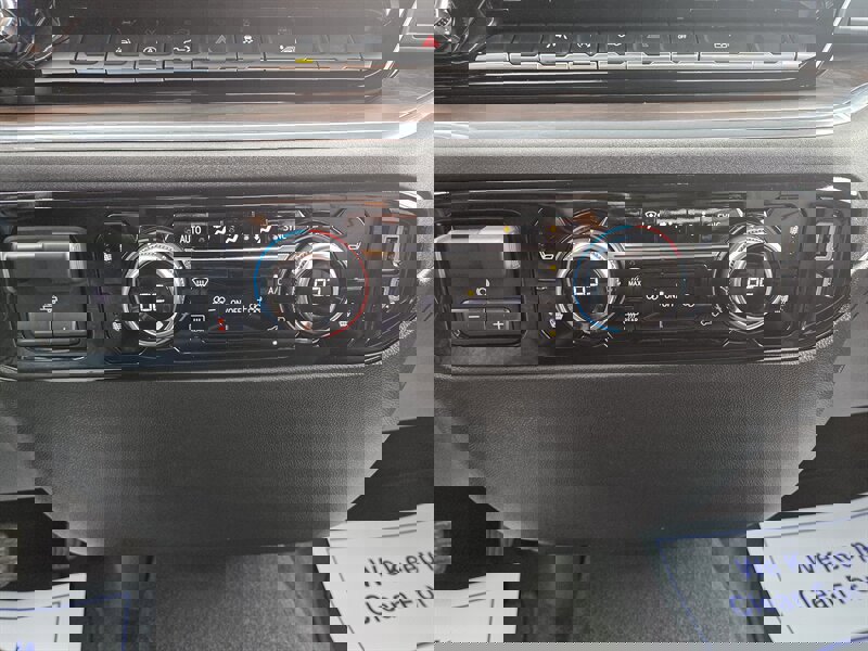 Used 2025 GMC Sierra 1500 SLT image 22