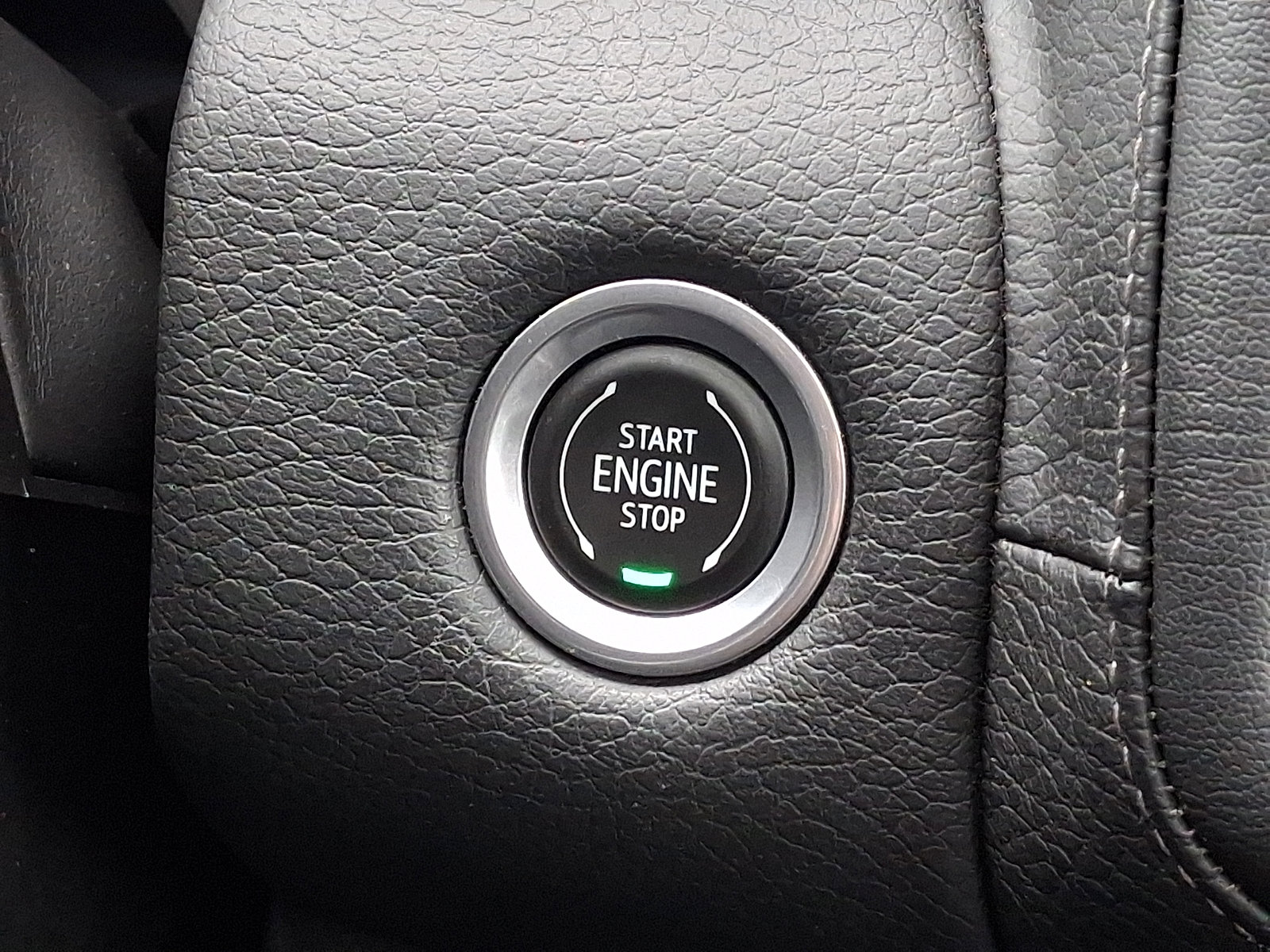 Used 2022 GMC Yukon Denali image 31